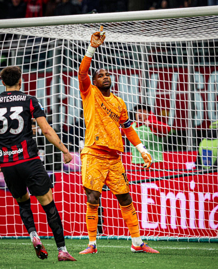 AC米兰客场险胜罗马实现正确追赶